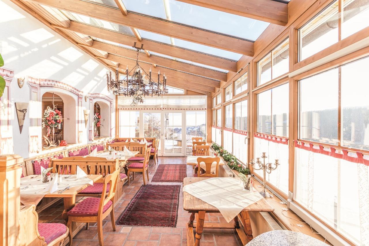 Hotel Alpenblick Kirchschlag bei Linz 外观 照片